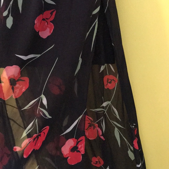 Poppy flowered tunic - Picture 3 of 4